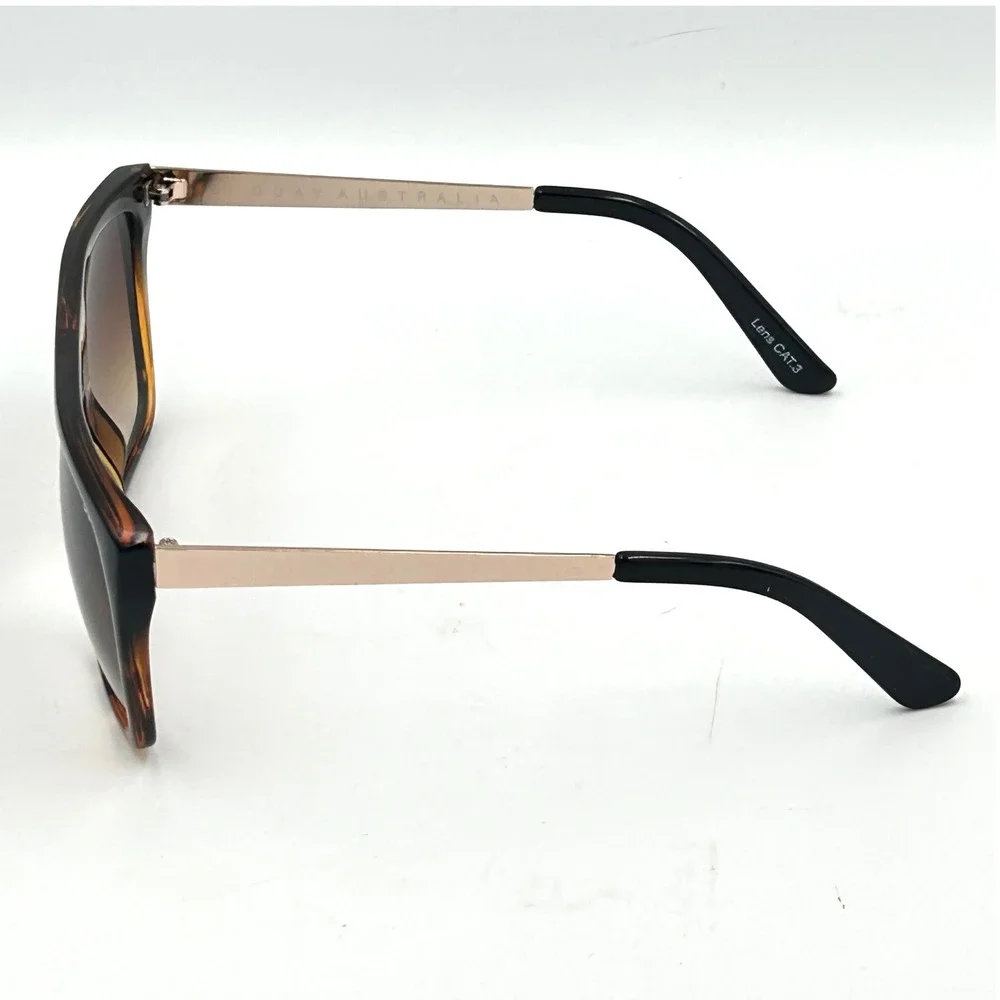 Quay Australia OTL II Sunglasses Womens Oversized Tortoise Fade Rose Gold Glam